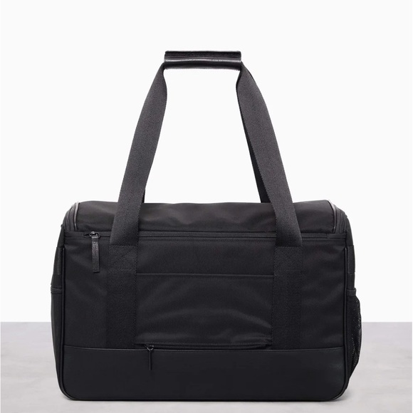 Beis The Hanging Duffle Bag in Black - Picture 3 of 15